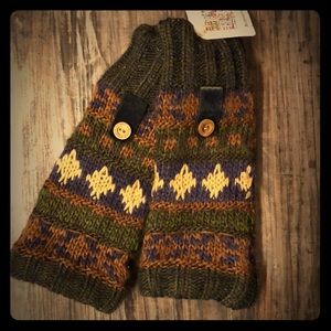 MukLuks hand warmers